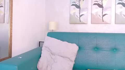 Flavia online show from February 9, 2026, 7:29 pm