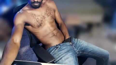 Snapshot of flawedadonis chatting on November 7, 2025, 6:19 pm flawedadonis online show from November 7, 2025, 6:19 pm