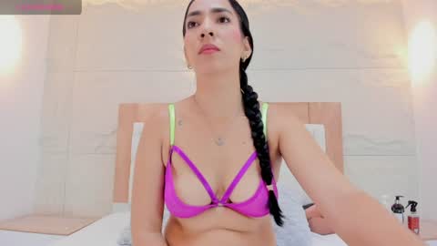 Snapshot of fleurgreco chatting on June 13, 2026, 12:14 pm FLEUR online show from June 13, 2026, 12:14 pm
