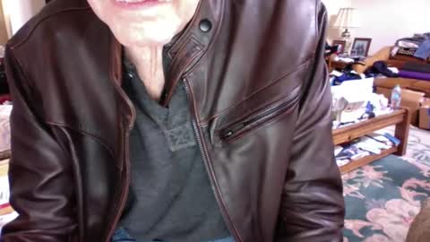 Snapshot of flip4u chatting on February 2, 2025, 10:49 pm flip4u online show from February 2, 2025, 10:49 pm