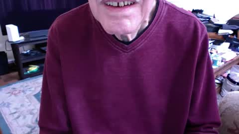 Snapshot of flip4u chatting on October 22, 2025, 8:52 pm flip4u online show from October 22, 2025, 8:52 pm