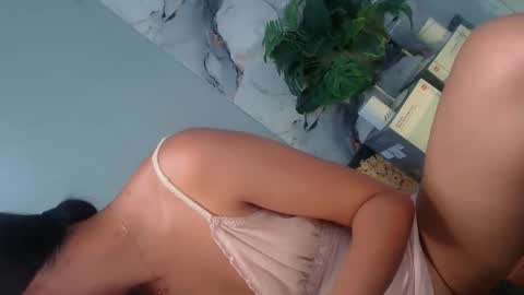 Suzy online show from March 11, 2026, 1:39 pm