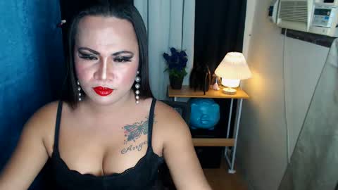 Snapshot of flirtangel93 chatting on February 1, 2025, 5:37 pm Angel online show from February 1, 2025, 5:37 pm