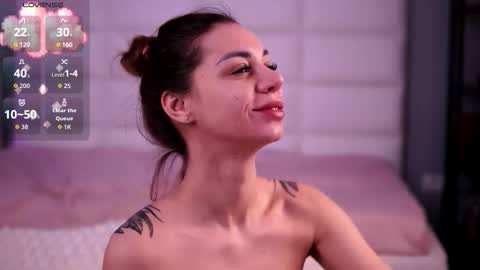 Ana online show from December 22, 2025, 1:57 am