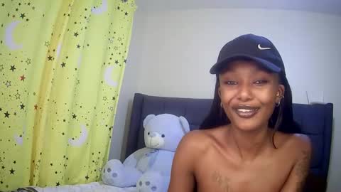 sheery online show from October 2, 2025, 5:42 pm