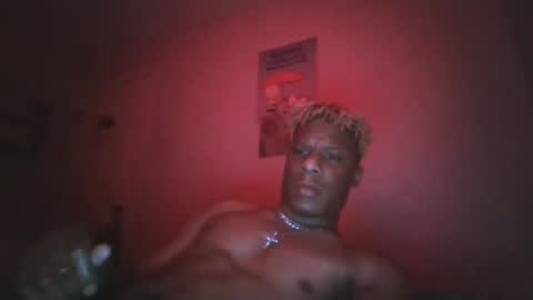 Snapshot of flomadetda chatting on January 2, 2025, 6:07 am JACC T online show from January 2, 2025, 6:07 am