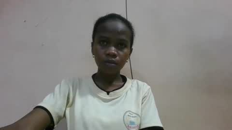 flora48230522373 online show from May 27, 2026, 2:41 am