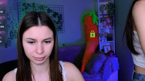 just ask me  online show from November 4, 2025, 10:25 am