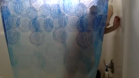 Snapshot of floraexploration chatting on February 20, 2025, 6:02 pm floraexploration online show from February 20, 2025, 6:02 pm