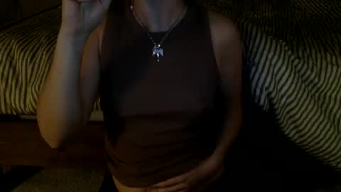 Snapshot of floraexploration chatting on March 5, 2025, 7:27 am floraexploration online show from March 5, 2025, 7:27 am