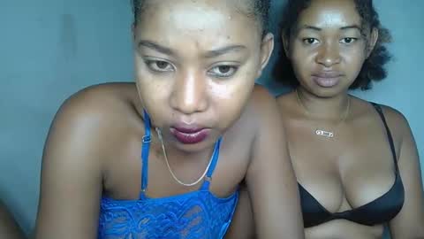 florencia011 online show from February 4, 2025, 3:26 pm