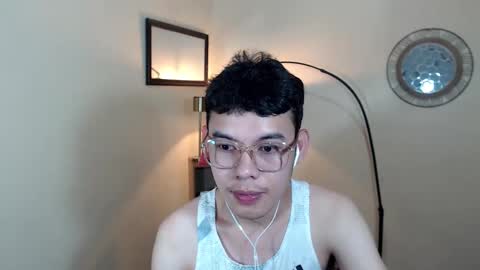 floriankeirxx_ online show from October 14, 2025, 5:52 am