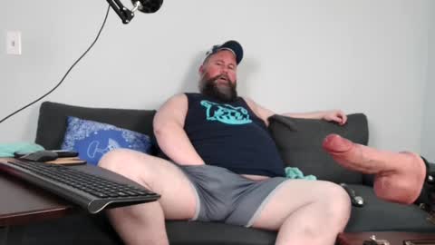 Snapshot of floridabearlive chatting on February 6, 2025, 1:05 am FloridaBearLive online show from February 6, 2025, 1:05 am