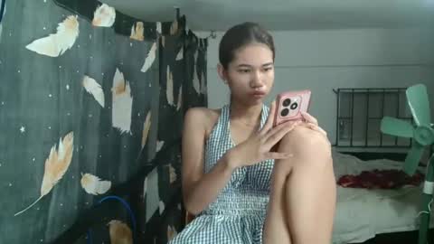 florloversweet1 online show from April 10, 2026, 2:50 am