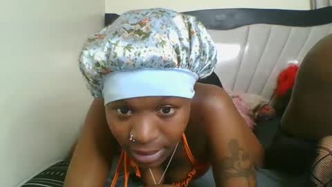 Snapshot of flower443864 chatting on February 9, 2026, 11:09 pm flower443864 online show from February 9, 2026, 11:09 pm