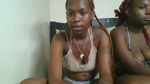 Snapshot of flower443864 chatting on February 17, 2026, 1:02 am flower443864 online show from February 17, 2026, 1:02 am