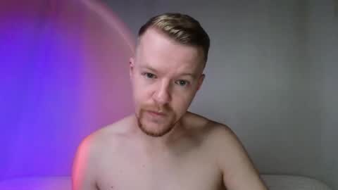 Snapshot of flower_haze chatting on January 18, 2026, 4:38 am Alexander online show from January 18, 2026, 4:38 am