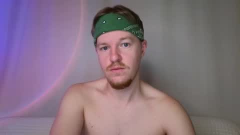 Snapshot of flower_haze chatting on February 27, 2026, 4:45 am Alexander online show from February 27, 2026, 4:45 am