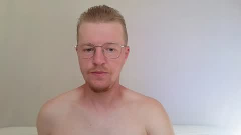 Snapshot of flower_haze chatting on July 2, 2026, 3:56 am Alexander online show from July 2, 2026, 3:56 am