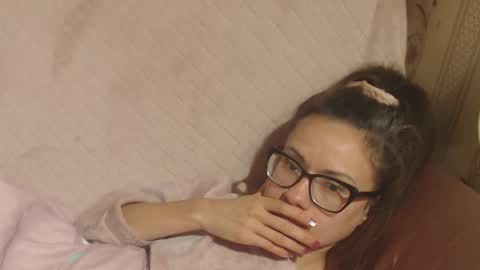 Snapshot of flowercandydoll chatting on November 15, 2025, 12:13 pm say meow and send tip online show from November 15, 2025, 12:13 pm