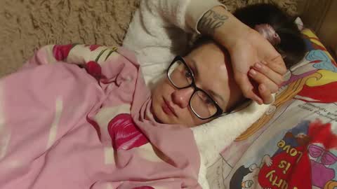 say meow and send tip  online show from February 2, 2025, 1:12 am