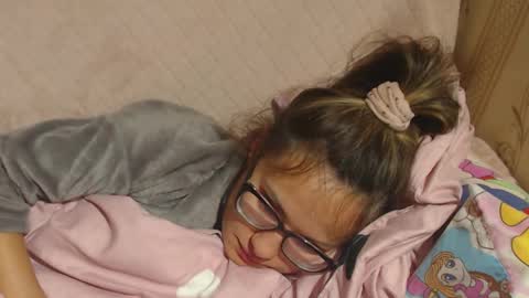 say meow and send tip  online show from September 24, 2025, 7:06 pm