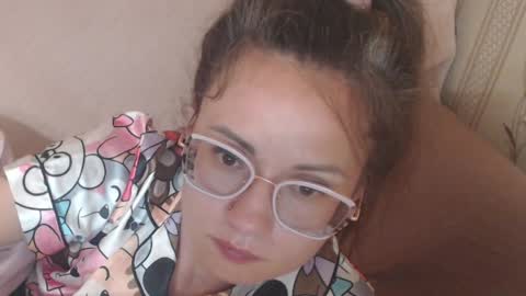 say meow and send tip  online show from May 16, 2026, 1:13 am