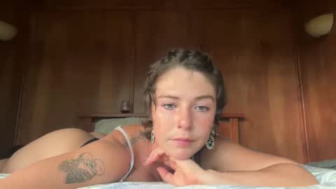 Flowergirl online show from January 26, 2025, 3:27 am