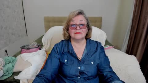 Flowerlower online show from February 2, 2025, 2:02 pm