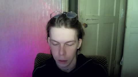 Snapshot of fluffy_boney chatting on December 20, 2024, 10:49 am Alexey online show from December 20, 2024, 10:49 am