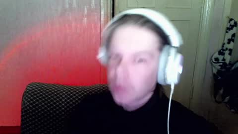 Snapshot of fluffy_boney chatting on January 12, 2025, 8:36 pm Alexey online show from January 12, 2025, 8:36 pm