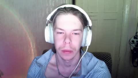 Snapshot of fluffy_boney chatting on January 17, 2025, 3:45 am Alexey online show from January 17, 2025, 3:45 am