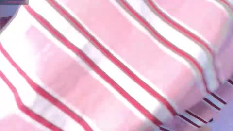  FLUFFY BUBBLE  online show from February 28, 2026, 4:24 am