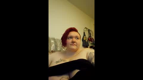 Snapshot of fluffyc0rgi chatting on December 4, 2025, 12:03 pm fluffyc0rgi online show from December 4, 2025, 12:03 pm