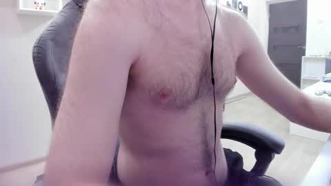 Snapshot of fluffycat_ chatting on March 8, 2025, 1:47 pm fluffycat online show from March 8, 2025, 1:47 pm