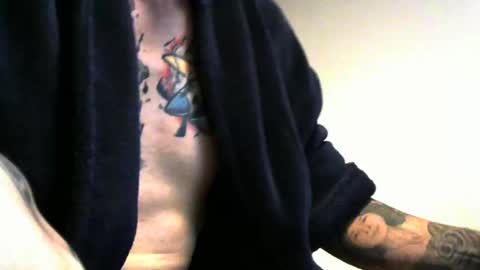 Snapshot of flylen chatting on December 8, 2024, 6:33 am flylen online show from December 8, 2024, 6:33 am