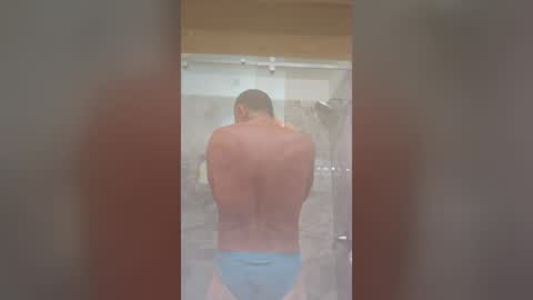 Snapshot of flylow691 chatting on July 23, 2026, 11:30 am flylow691 online show from July 23, 2026, 11:30 am