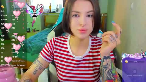 Snapshot of folinskaayaa chatting on February 16, 2026, 5:36 am folinskaayaa online show from February 16, 2026, 5:36 am