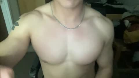 Footballplayer334 online show from April 9, 2026, 4:34 am