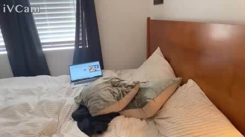 Snapshot of footballtoyjock chatting on February 13, 2026, 6:37 pm footballtoyjock online show from February 13, 2026, 6:37 pm