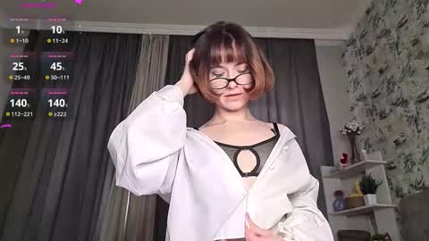 Laura online show from October 5, 2025, 10:13 am