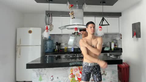 PITER ZOWIE NAD JANSER online show from December 27, 2024, 2:12 pm