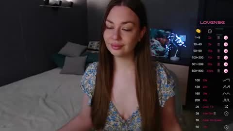 Snapshot of foreversmileme chatting on June 22, 2026, 2:35 am Julia online show from June 22, 2026, 2:35 am