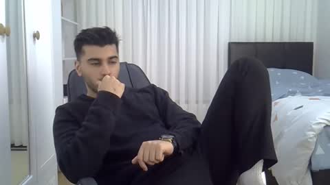 fortiori8 online show from November 24, 2025, 7:13 pm