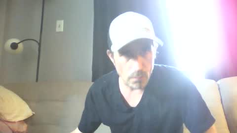 fouraide42 online show from February 21, 2025, 7:43 pm