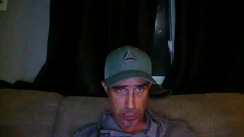 fouraide42 online show from July 31, 2026, 4:01 am