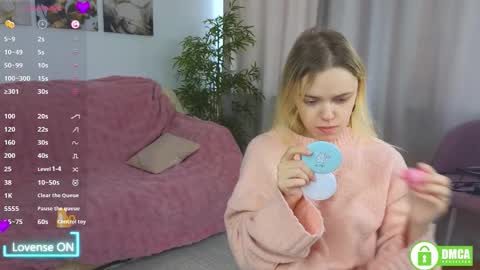 Bella-Barbara Rosse online show from October 7, 2025, 6:54 am