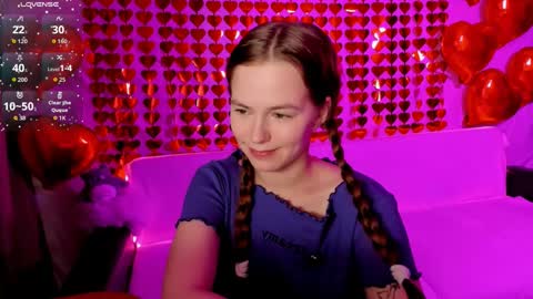 Lisa online show from February 19, 2026, 8:27 pm