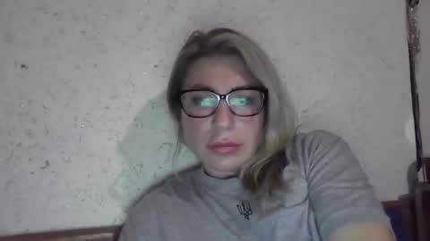 Snapshot of fox_red_lady7 chatting on February 8, 2026, 9:29 pm fox_red_lady7 online show from February 8, 2026, 9:29 pm