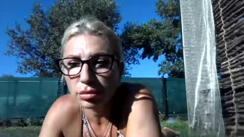 fox_red_lady7 online show from July 17, 2026, 2:56 pm